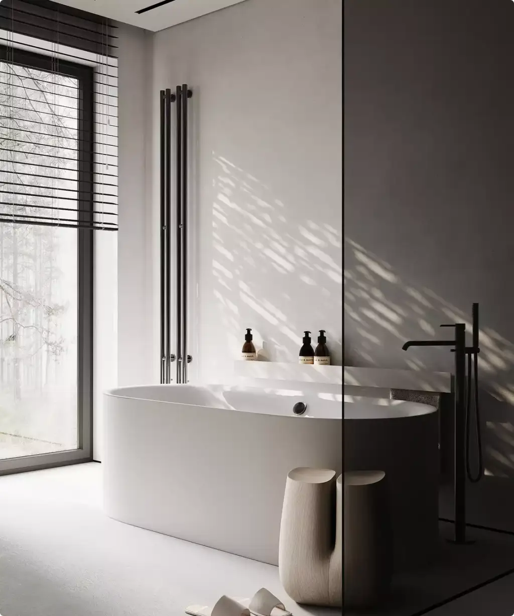 Baño minimalista con bañera exenta junto a un gran ventanal