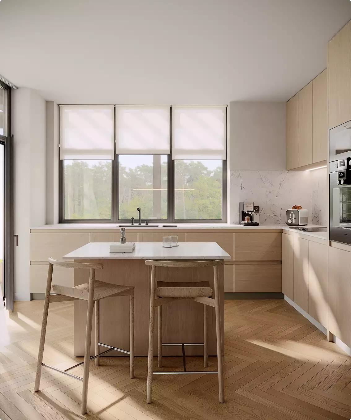 Cucina con mobili in legno, sedute all'isola e vista dalla grande vetrata in una casa contemporanea