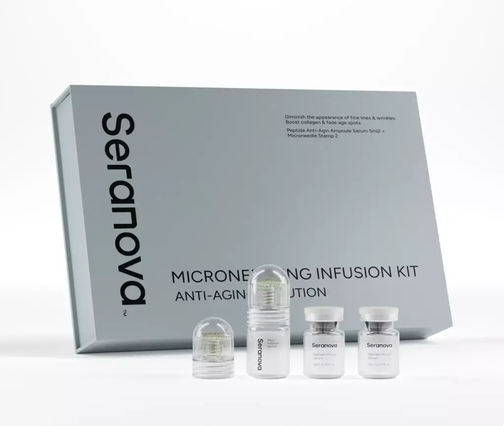 Kit de microinfusión con viales de sérum y dispositivo de skincare, render de packaging cosmético