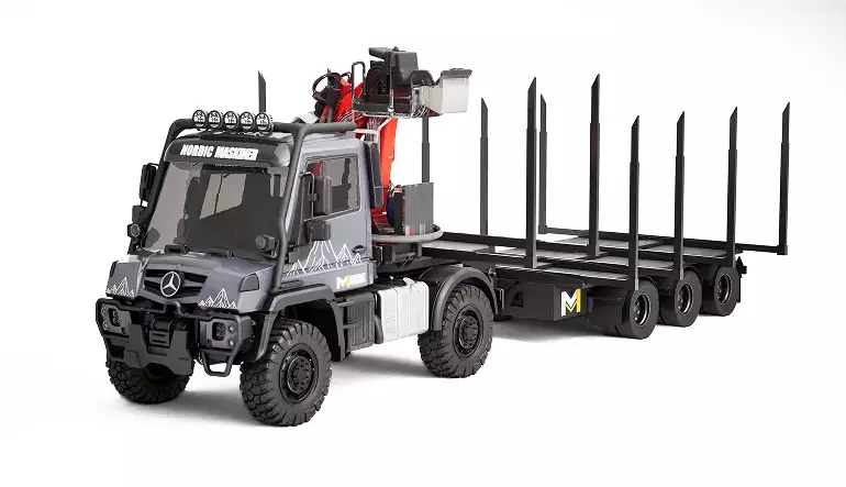 Render 3D di un camion da esbosco fuoristrada con gru, CGI di macchinari pesanti.