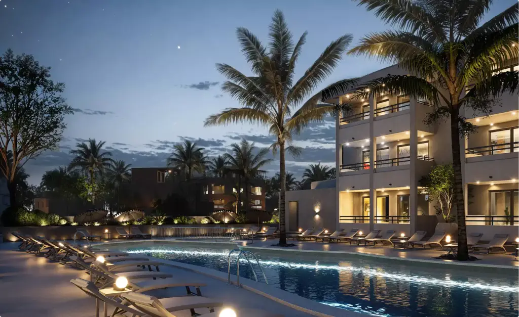 Render 3D de hotel con la piscina del resort de noche, palmeras, senderos iluminados y edificios de varias plantas