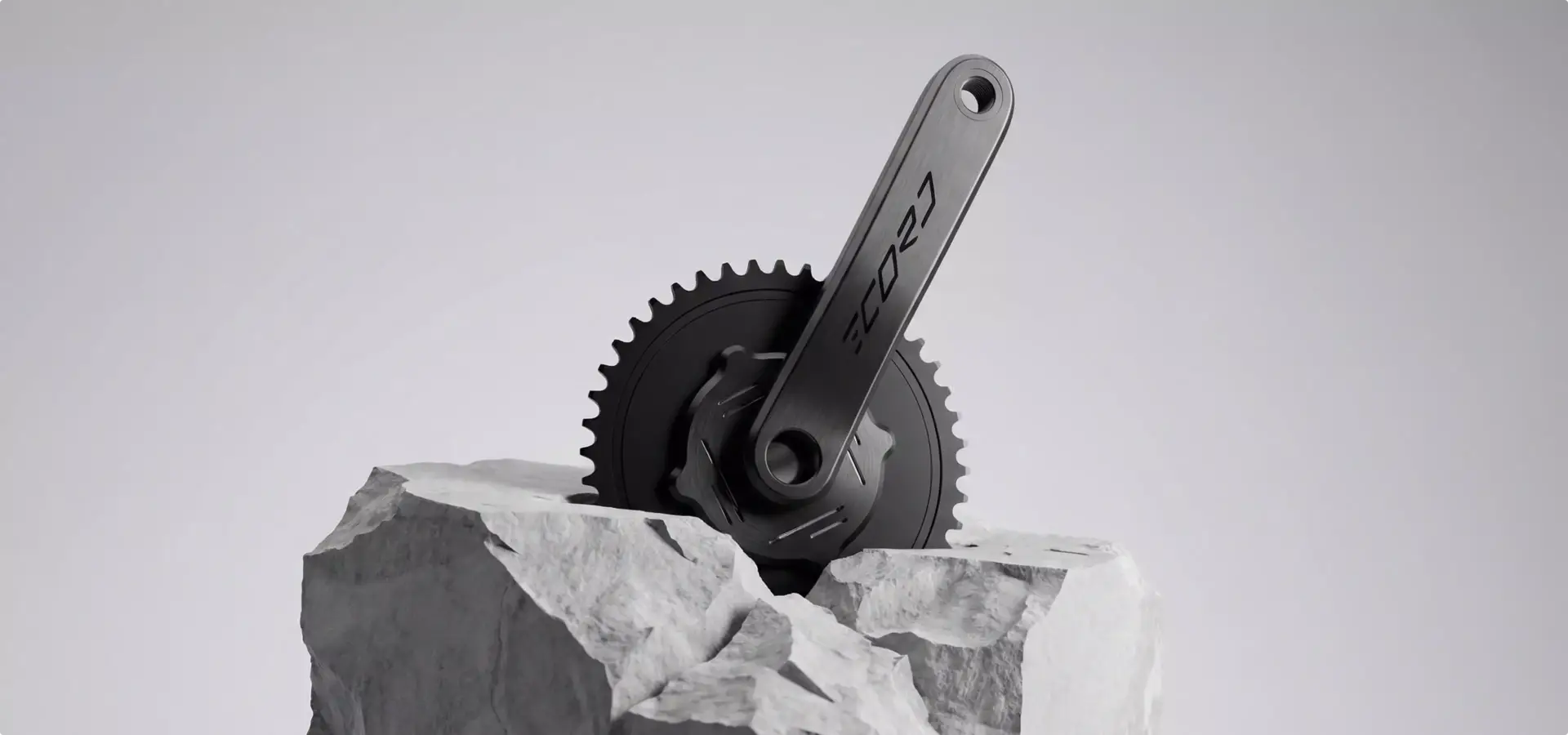 Fahrrad-Kurbelgarnitur auf Steinquadern, Studioaufbau der 3D-Produktmodellierung mit Detail der Kettenblätter