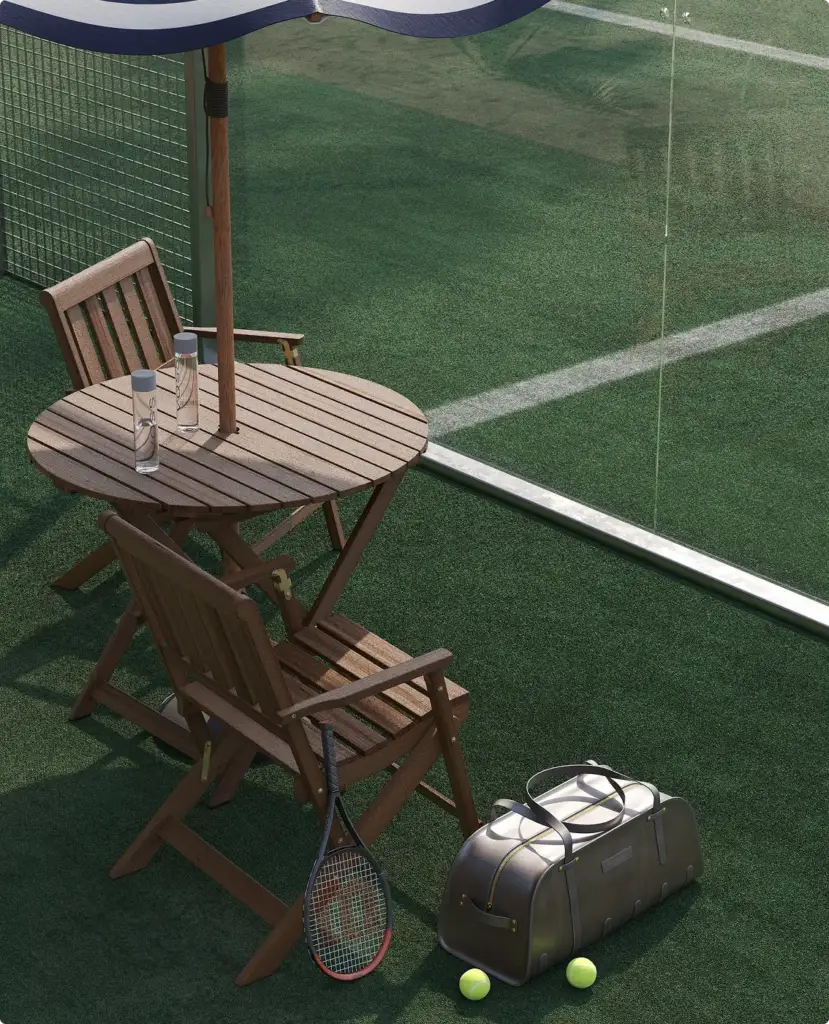CGI-detail van de rustzone langs de padelbaan met tafel, rackettas en de structuur van de ondergrond onder speelomstandigheden.
