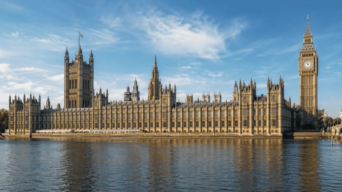 Victorian Architecture: A Complete Guide to Its History and Styles Palace of Westminster beside the Thames with Gothic towers and clock tower in London