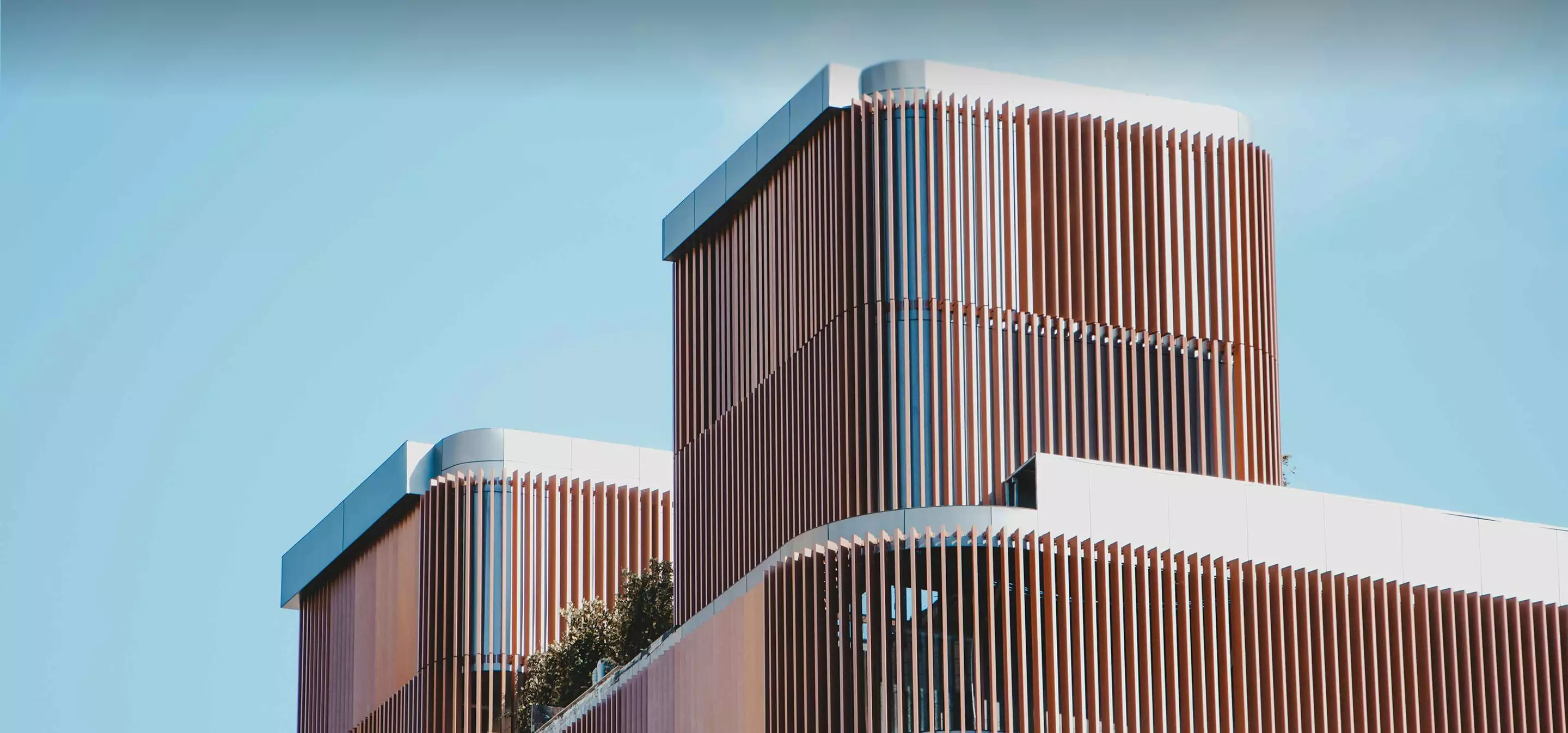 Contemporary building with vertical fins, Unreal Engine architectural static images realism tuning