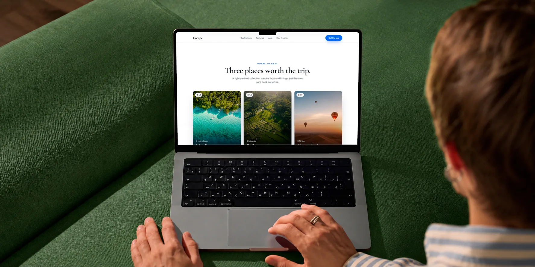 Escape travel app screen design